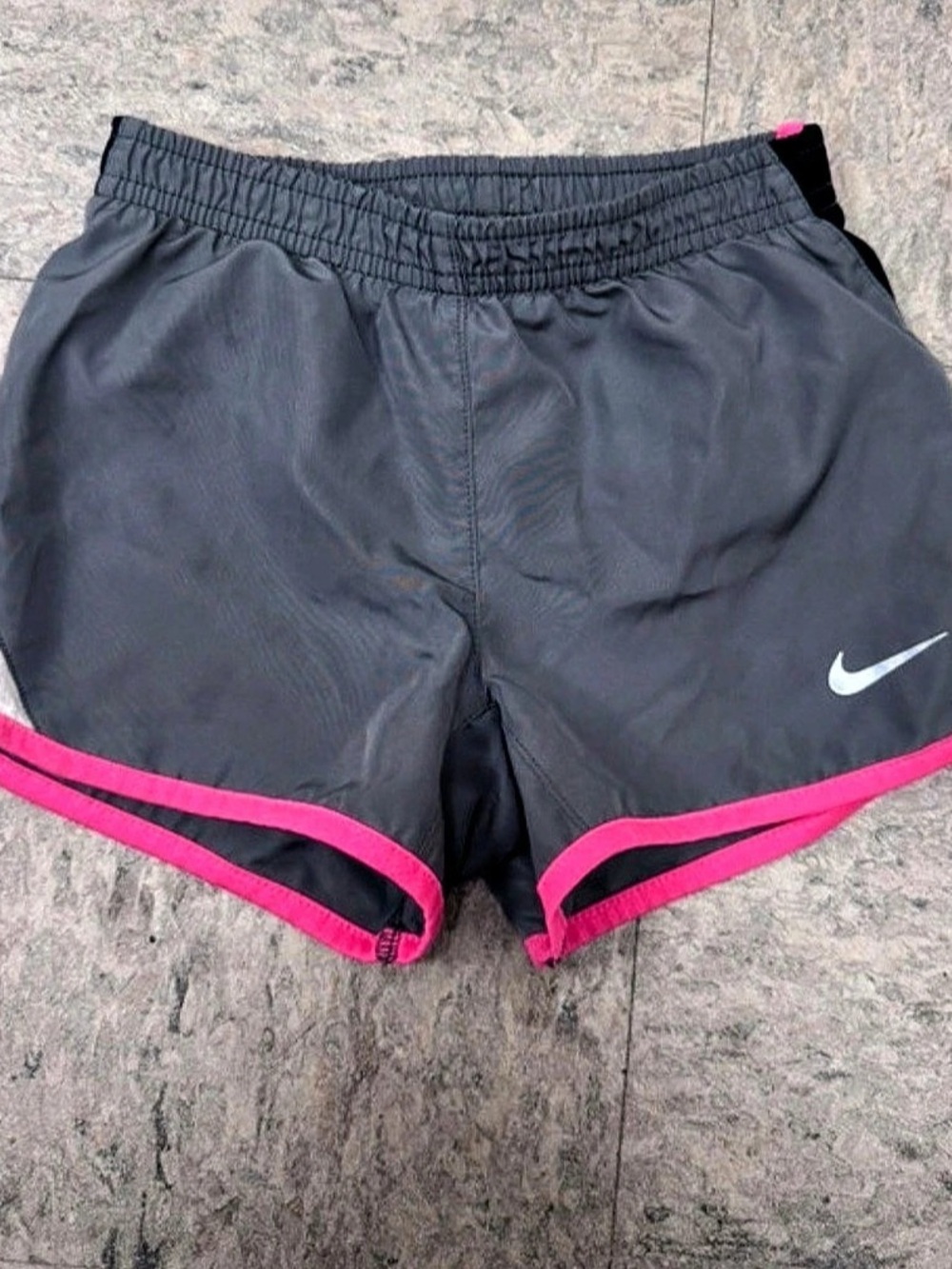 Nike Dri-FIT Boys Size 5 Athletic Shorts